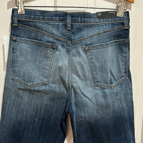 NWT J Brand | Alana High Rise Cropped Jasper Patched Denim Jeans; Size 30 - Picture 11 of 17